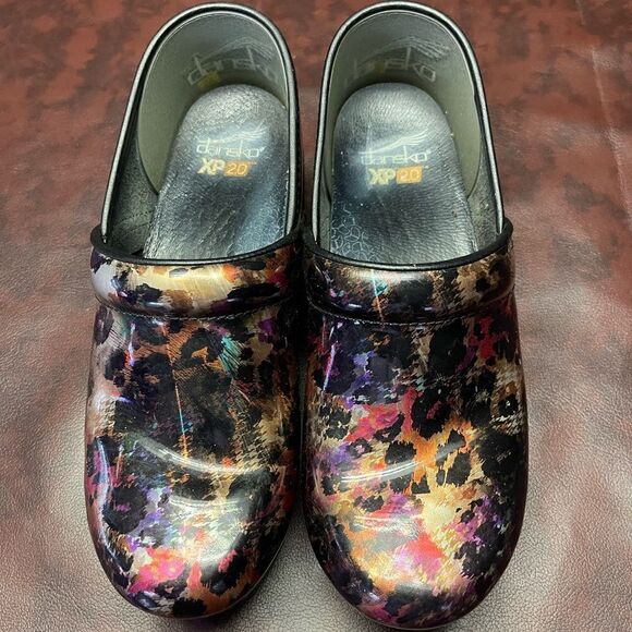 Dansko XP 2.0 clogs patent leather multi color, slip resistant‎ size 10 1/2 - 11 - Picture 1 of 11